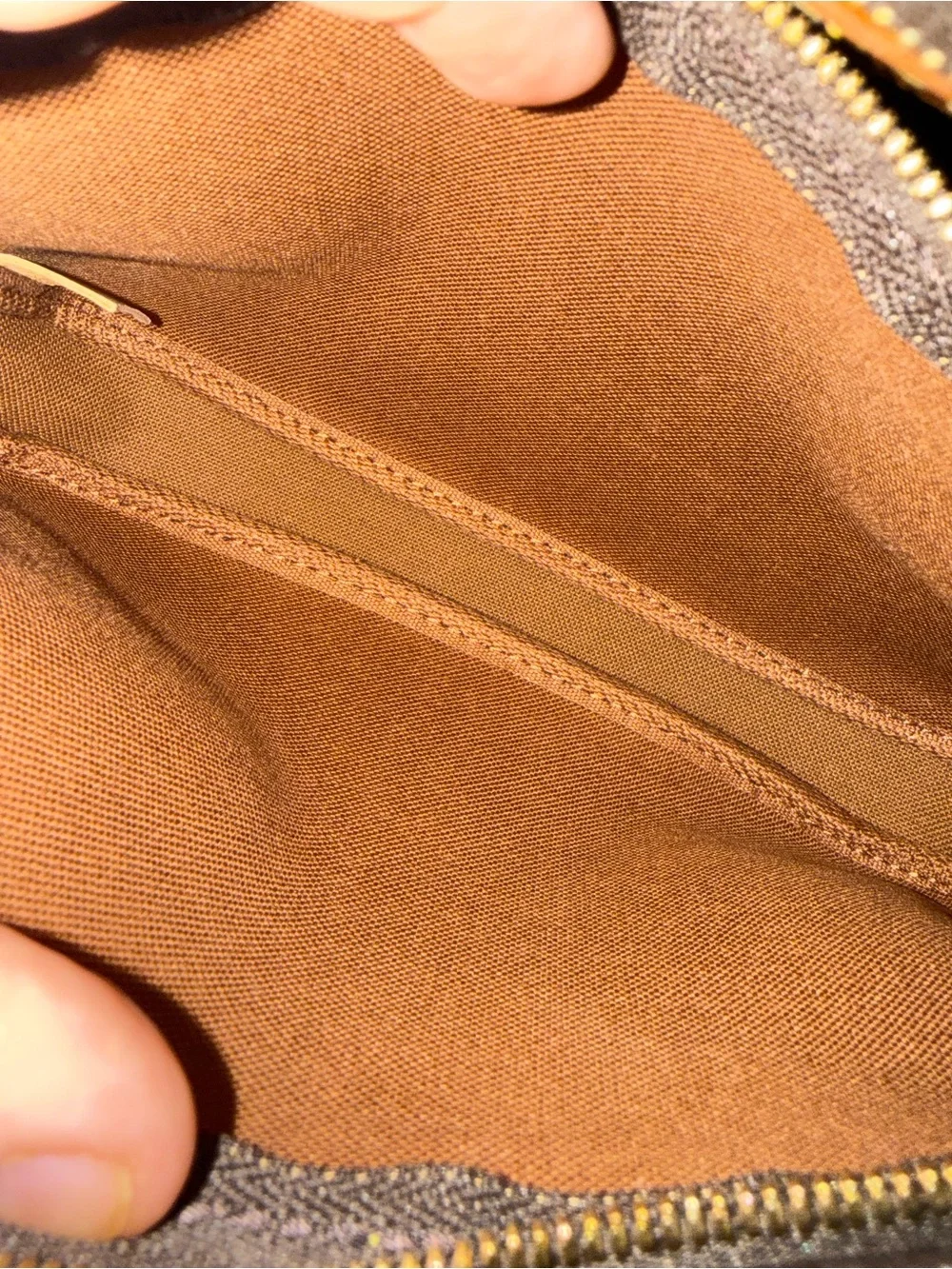 Louis Vuitton Multi Pochette Accessoires – Monogram with Khaki Strap